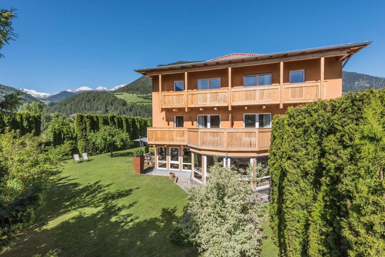 Residence-Garni Haus Tschenett Prato allo Stelvio Exteriör bild